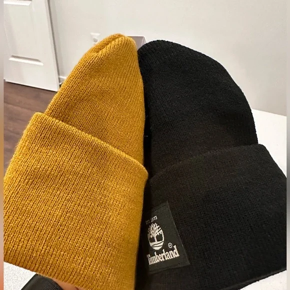 Timberland Unisex Tan and Black Beanies - Set of Two Hats / One Size Fits Most - Picture 6 of 7